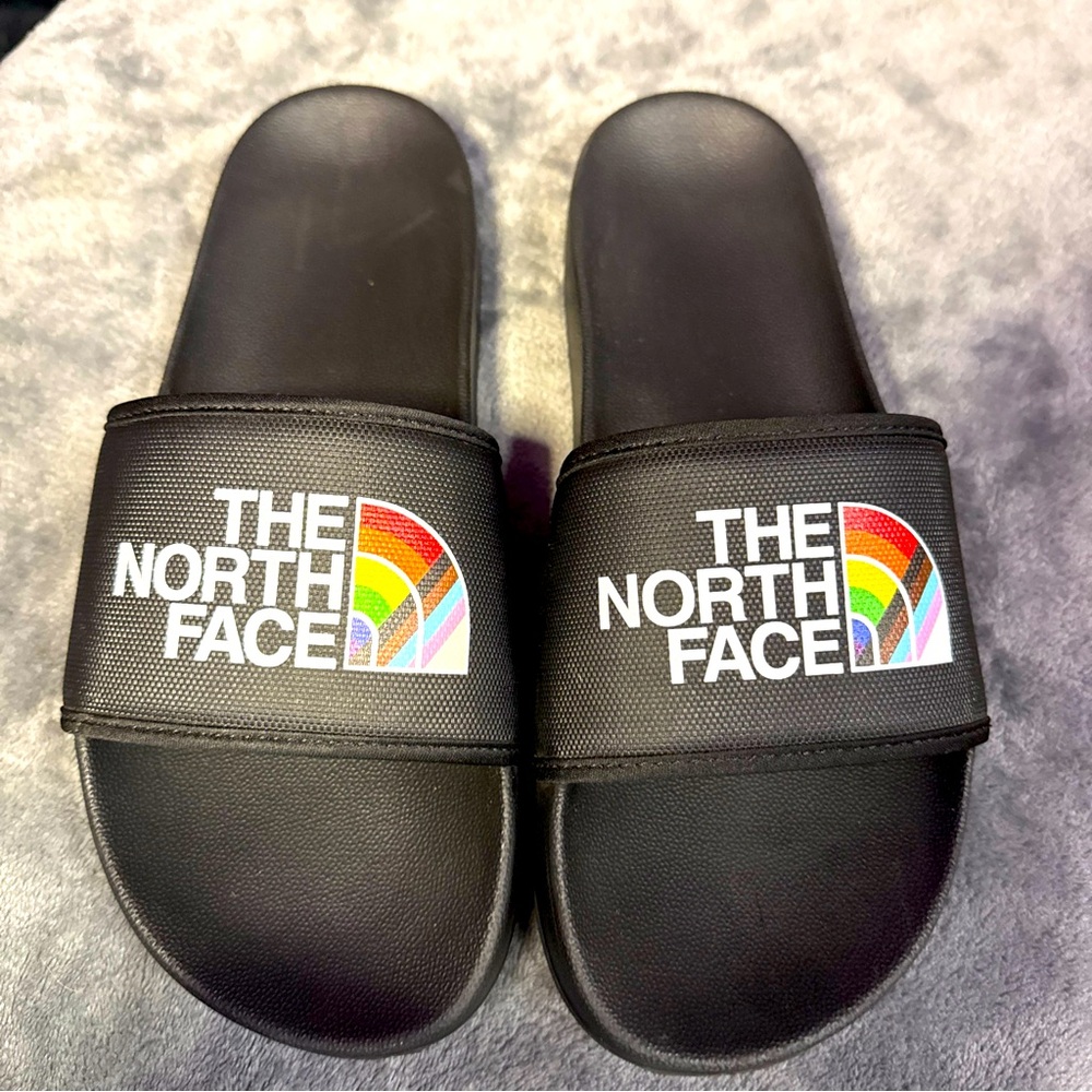 The North Face Women’s Pride lll Slide Sandals Sz 10 Black Rainbow Base Camp